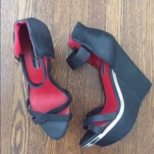 Leather Charles Jourdan Paris heels